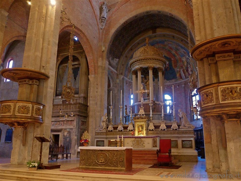 Milan (Italy) - Altar and aps of the Basilica of San Simpliciano